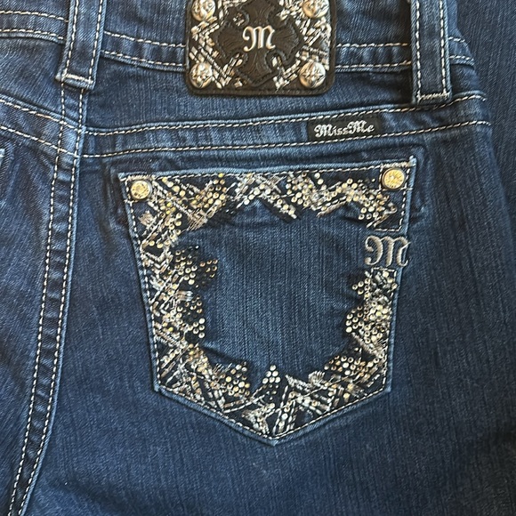 Like Brand New Miss Me Jeans- Mid Rise Easy boot. No signs of wear and tear. - Picture 2 of 5